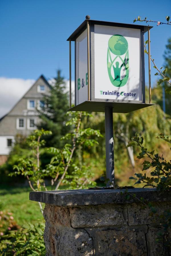 The Conscious Farmer Bed And Breakfast Sauerland Виллинген Экстерьер фото
